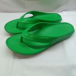 Crocs Kadee II Flip Flops Green Womens 9 Mens 7 Sandals Beach Tropical Water